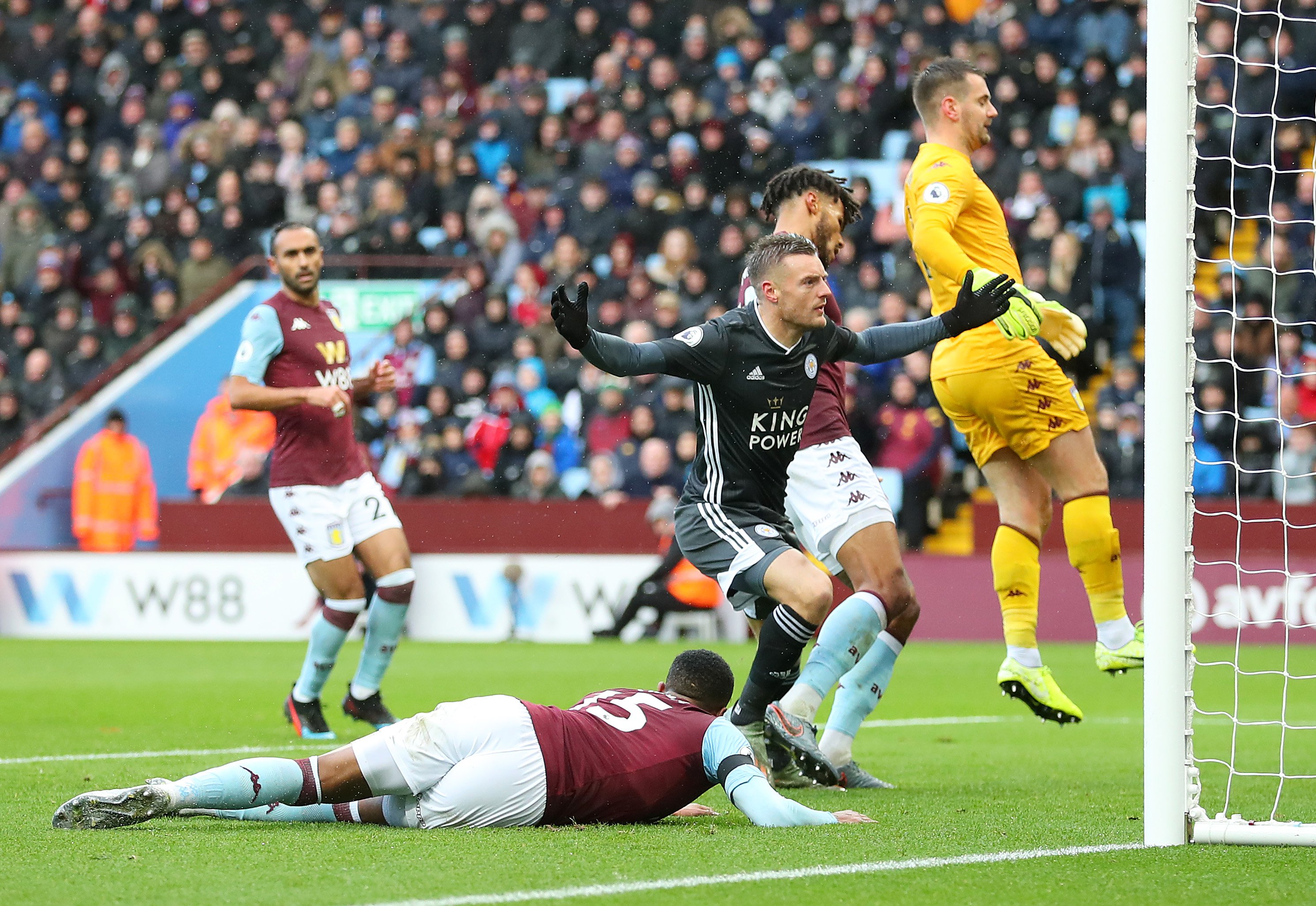 和后卫线的 和后卫线的