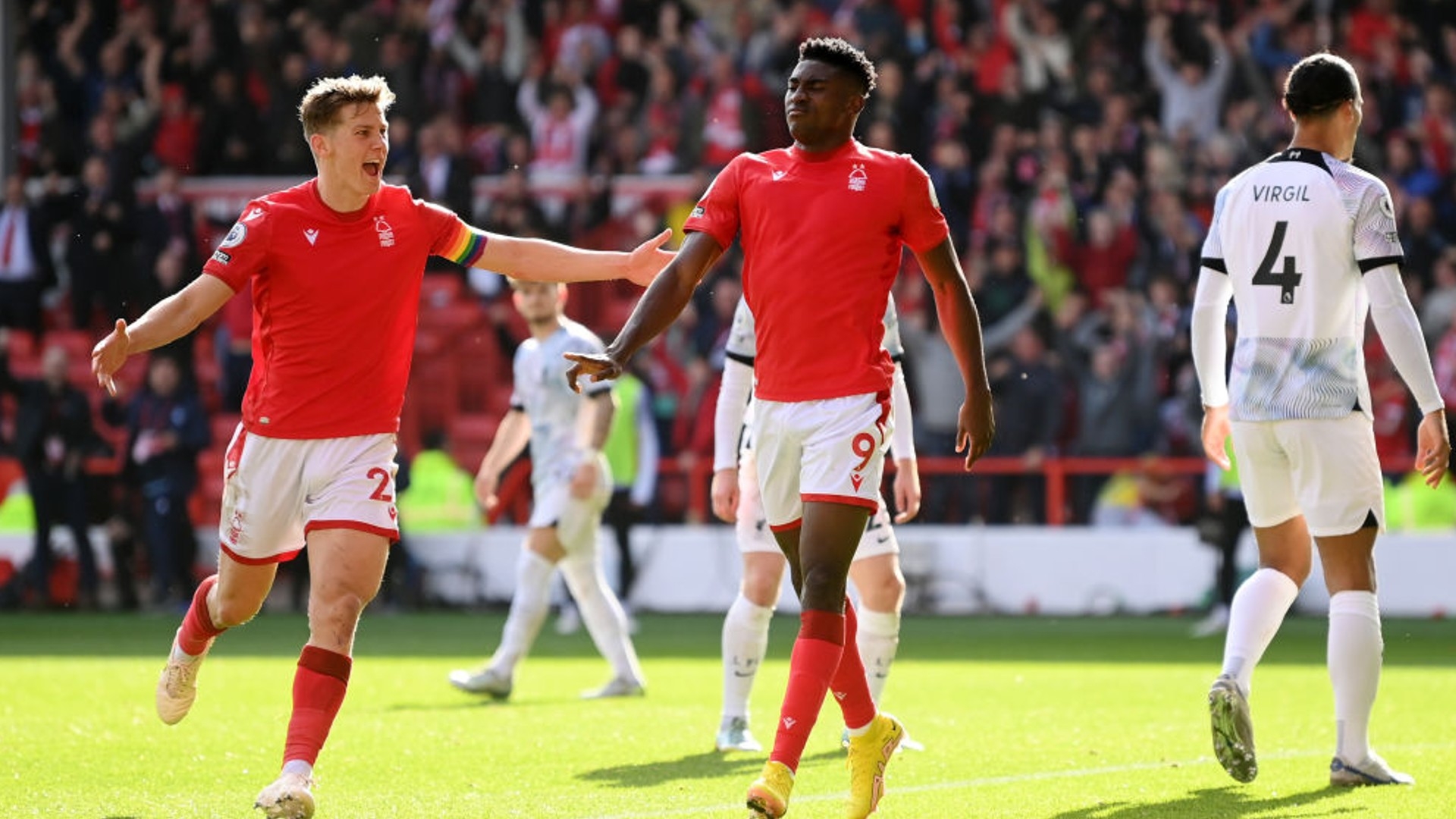 关于运动医 关于运动医